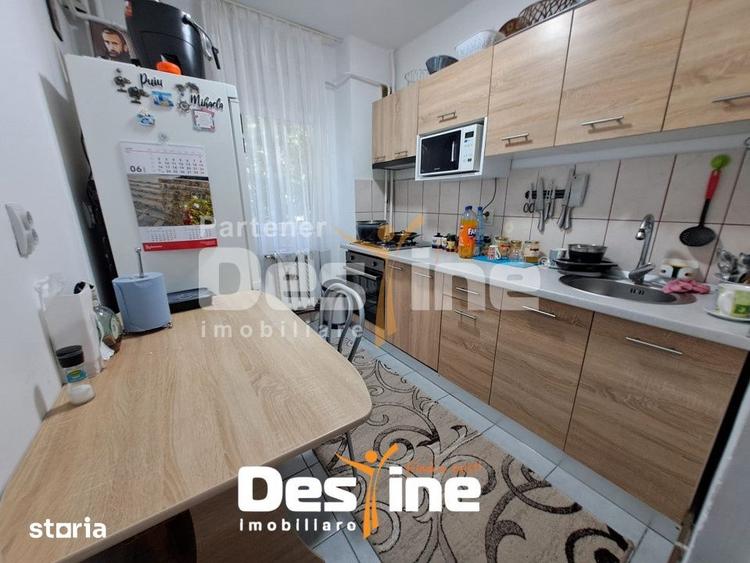 Apartament cu 2 camere decomandat, mobilat în Mircea cel Bătrân