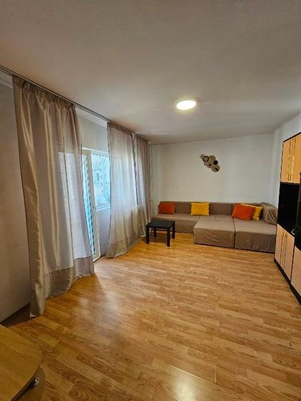 Apartament cu 2 camere decomandat în Drumul Taberei