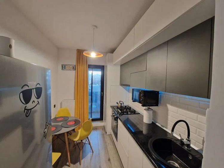 Garsonieră decomandată, mobilată în Lujerului