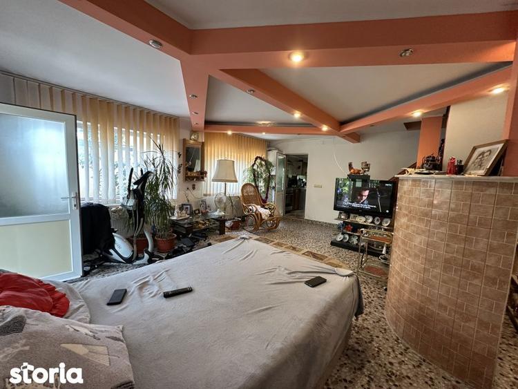 Casă cu 6 camere cu Teren 350 Mp în Ighiu