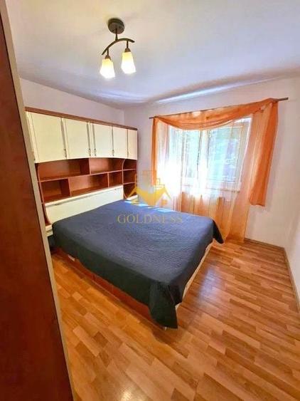 Apartament cu 3 camere decomandat, mobilat în Plopilor