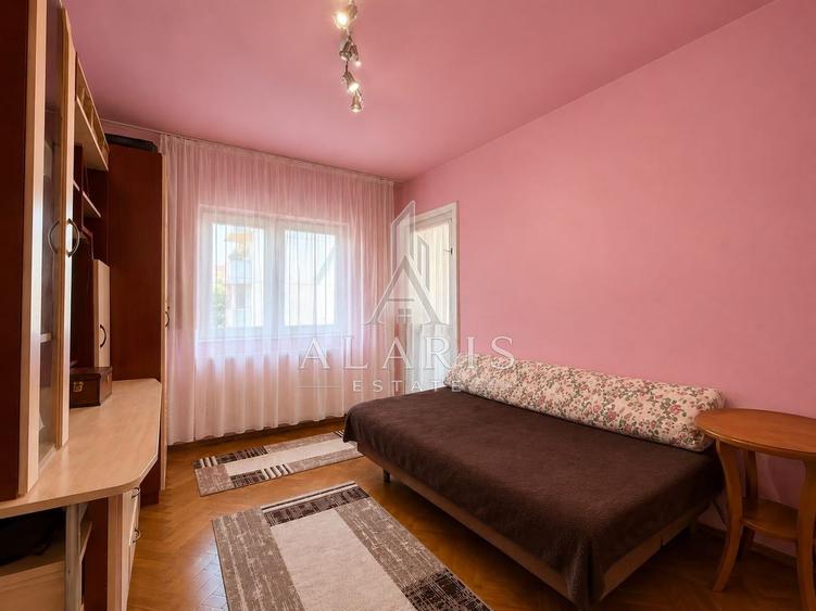 Apartament cu 4 camere decomandat, mobilat în Bucovina