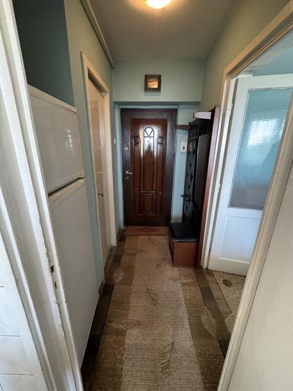 Apartament cu 2 camere semidecomandat în Sud
