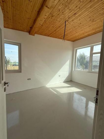 Casă individuală cu 3 camere cu Teren 501 Mp în Bolintin-Deal