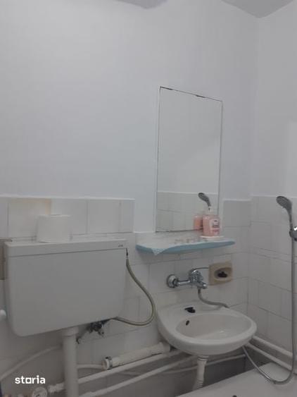 Inchiriez Apartament 1 camera - Piata 700 - 4