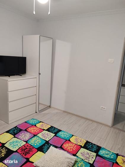 Apartament cu 2 camere semidecomandat în Obor