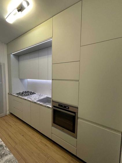 Apartament cu 3 camere decomandat în Herina