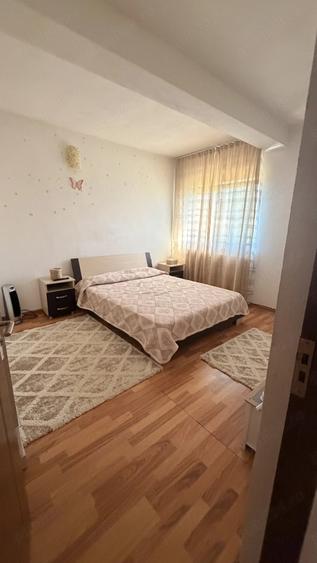 Casă cu Teren 1289 Mp în Luizi-Călugăra