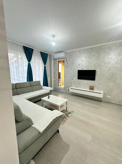 Apartament cu 3 camere în Theodor Pallady
