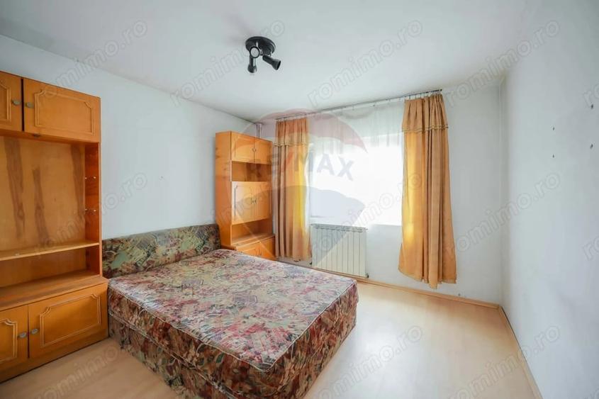 Apartament cu 2 camere decomandat în Cantemir