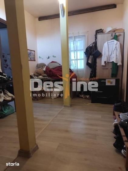 Casă cu 3 camere cu Teren 700 Mp în Păulești
