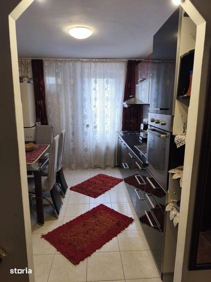 Apartament cu 2 camere decomandat, mobilat în Uzina 2