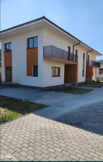 Casă cu 4 camere în Gilău