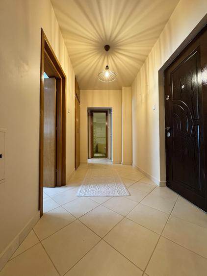 Apartament cu 2 camere decomandat în Vitan Mall