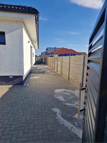 Casă cu Teren 301 Mp în Șag