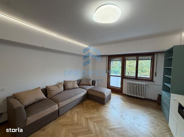 Apartament cu 3 camere decomandat în Unirii
