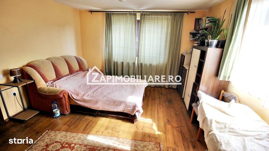 Casă cu 4 camere în 7 Noiembrie