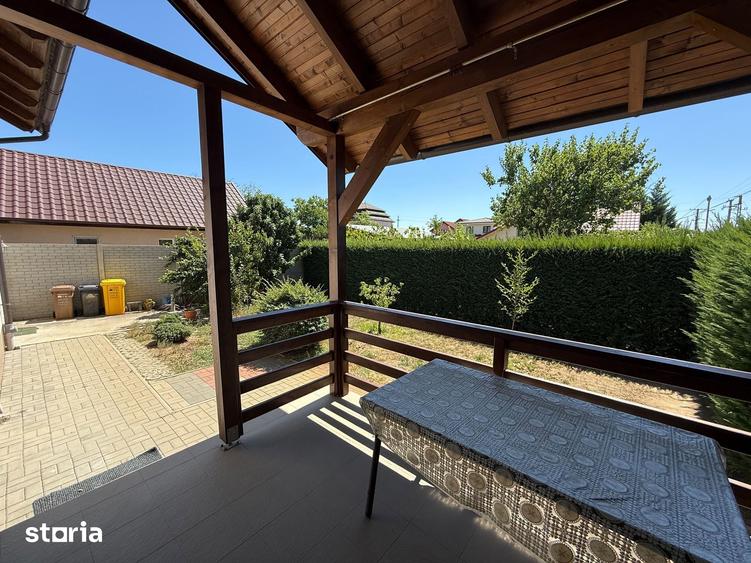 Casă cu 3 camere cu Teren 305 Mp în Bujac