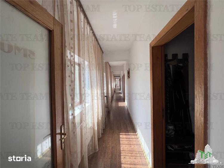 Spațiu comercial, de 1,710 mp, în Brănești