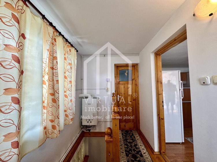 Apartament cu 3 camere semidecomandat, mobilat în Central