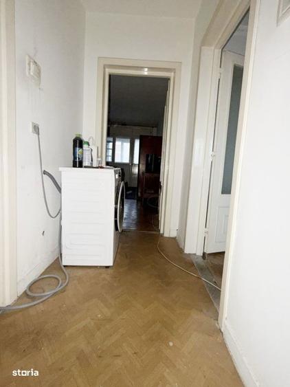 Apartament cu 3 camere decomandat, mobilat în Soarelui