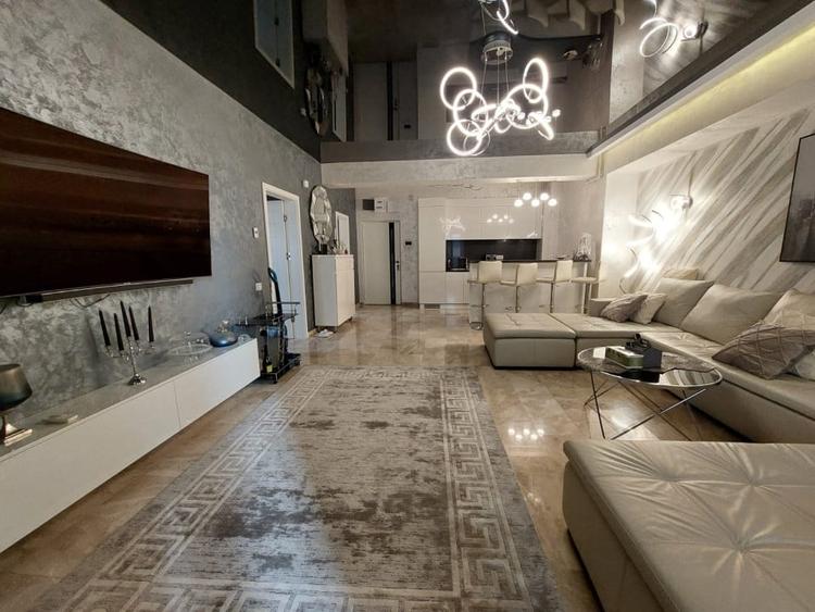 Apartament cu 2 camere decomandat, mobilat în Palazu Mare