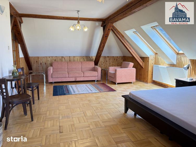Apartament cu 3 camere, mobilat în Schei