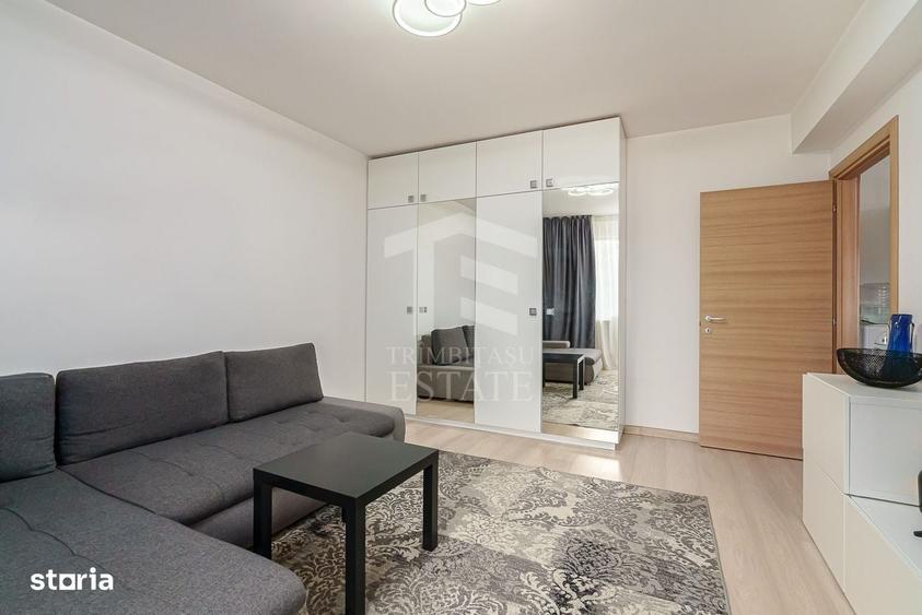 Apartament cu 3 camere decomandat în Titan