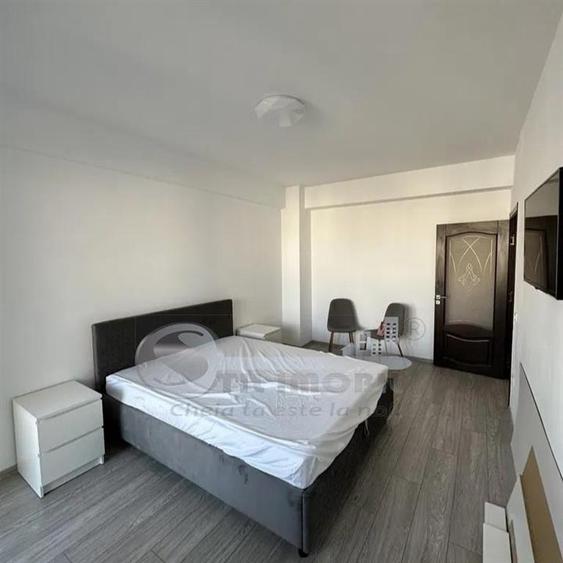 Garsoniera centrală, Q Residence - 1