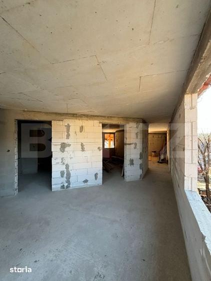 Casă cu Teren 800 Mp în Dumitra