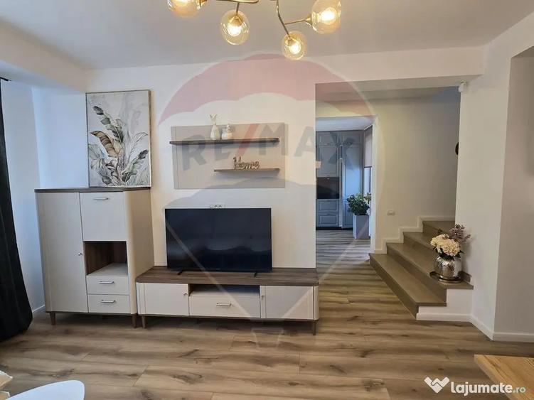 Casă cu 5 camere cu Teren 300 Mp în Ferme
