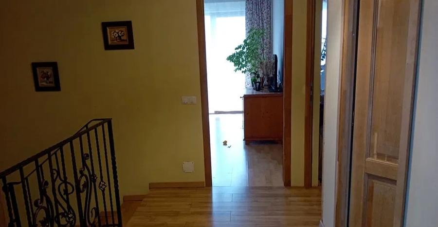 Duplex cu 4 camere cu Canalizare în Florești