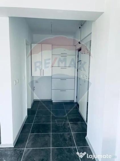 Apartament cu 2 camere decomandat în Vârteju
