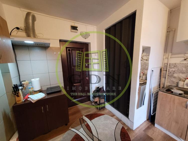 Garsonieră semidecomandată, mobilată în Valea Rosie