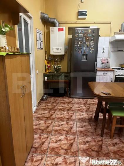 Apartament cu 3 camere decomandat în Bălcescu