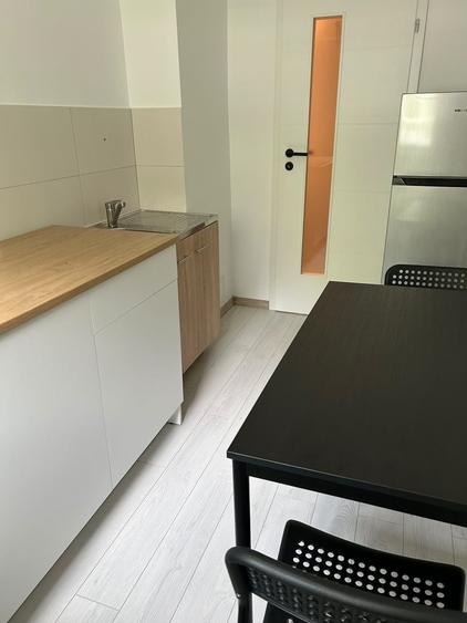 Garsonieră decomandată în Herăstrău