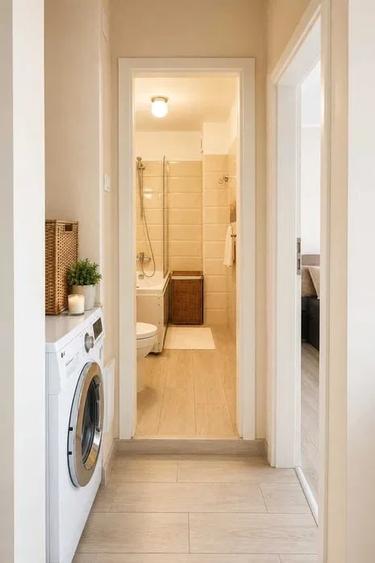Apartament cu 2 camere decomandat, mobilat în Sebastian