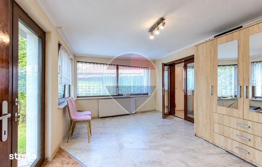 Casă cu 5 camere cu Teren 502 Mp în Șerbănești