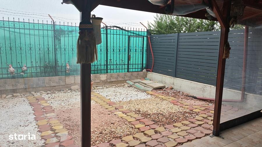 Casă cu 5 camere cu Teren 130 Mp în Nord