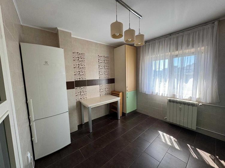 Apartament cu 2 camere decomandat în Nerva Traian