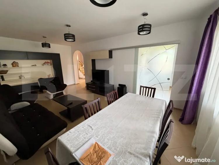 Casă cu 6 camere cu Teren 1800 Mp în Mintia