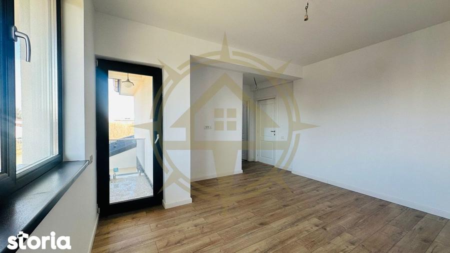 Casă cu 5 camere cu Teren 500 Mp în Corbeanca