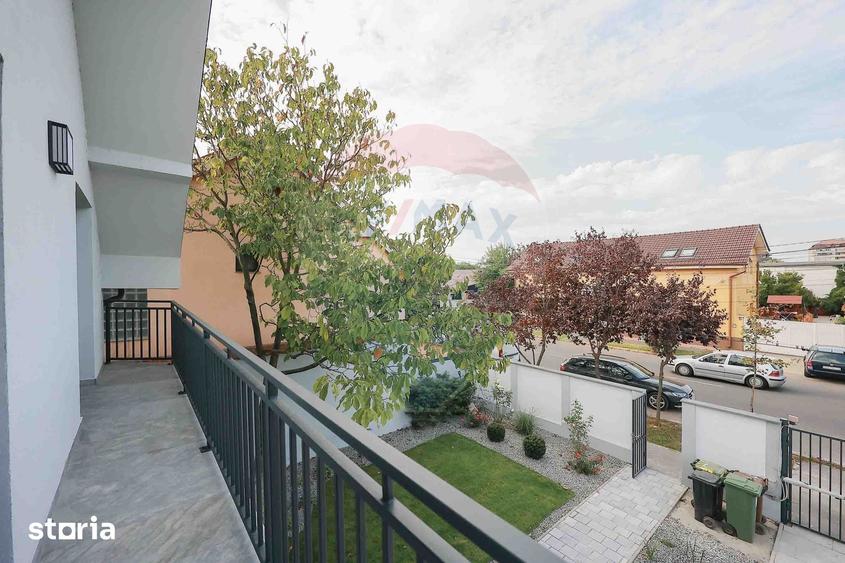 Casă cu 5 camere cu Teren 301 Mp în Calea Aradului