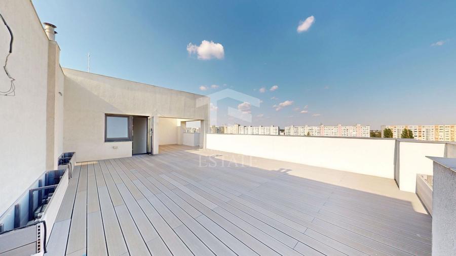 Apartament cu 3 camere decomandat în Colentina