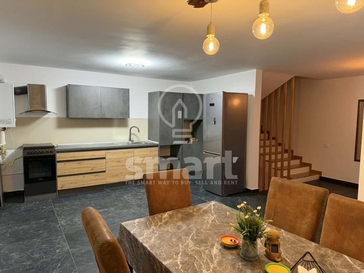 Duplex cu 3 camere cu Canalizare în Borhanci