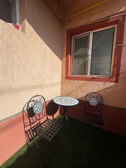 Casă individuală cu 6 camere cu Canalizare în Rahova
