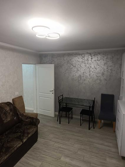 Apartament cu 2 camere decomandat în Est