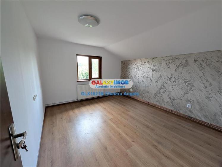 Casă cu 5 camere cu Garaj în Snagov