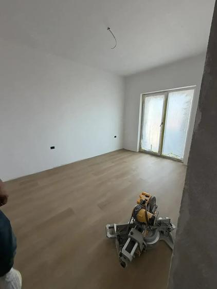 Garsonieră decomandată în Mehala