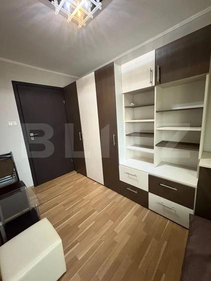 Apartament cu 3 camere decomandat în Lunei